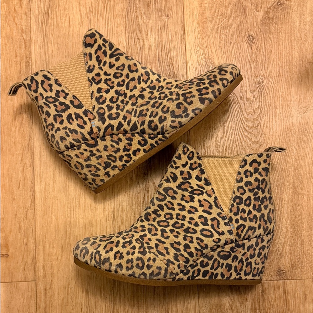 TOMS Leopard Print Wedge Ankle Bootie
